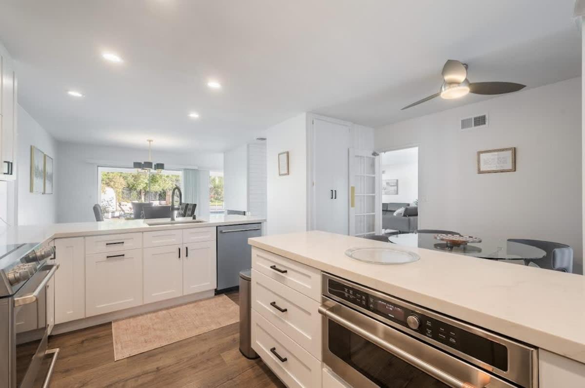 Holiday home Wexford Hills Poolside Haven Backyard Bbq Los Angeles